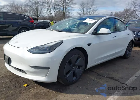2021 Tesla Model 3 Standard Range Plus Rear-Wheel Drive from USA, damaged, VIN 5YJ3E1EA1MF016639